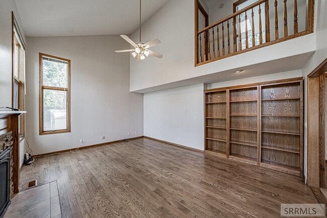 Building Photo - Sunnybrook