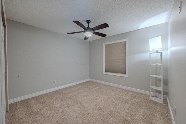 Building Photo - 7630 Alta View Blvd