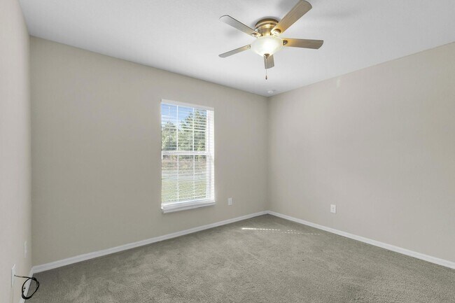 Building Photo - 11302 SW 62nd Cir