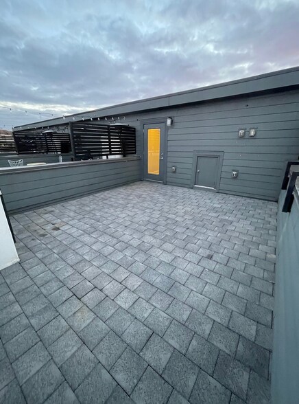 rooftop - 418 Southend Crossing Ln