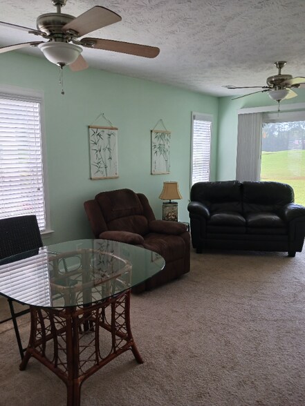 Building Photo - 661 Tupelo Ln