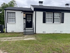 Building Photo - Your New Home at Park South