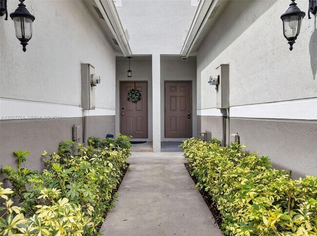 Building Photo - 3677 San Simeon Cir