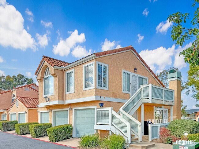 Primary Photo - Great 3B/2BA Townhome in Oceanside!