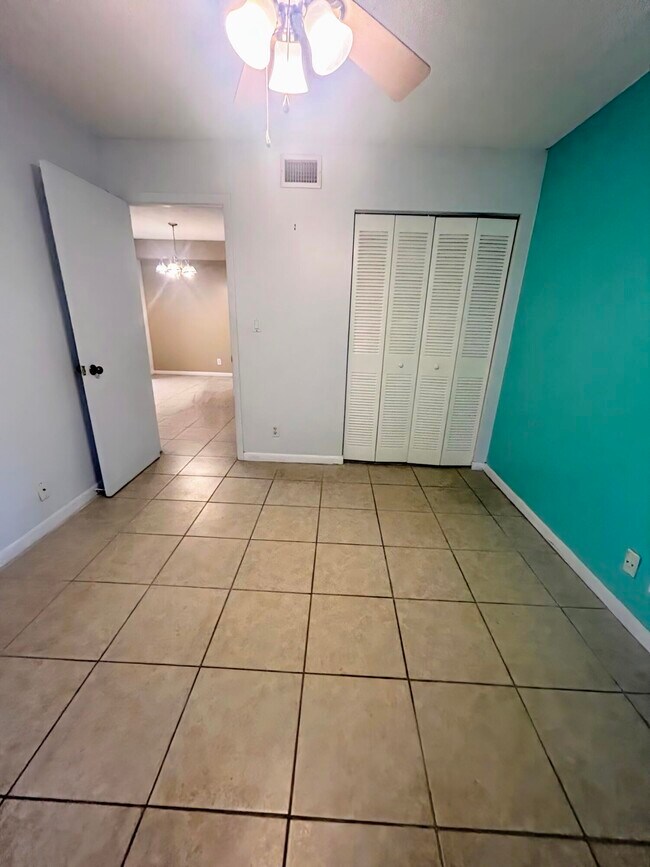 Building Photo - 4181 S 57th Ave