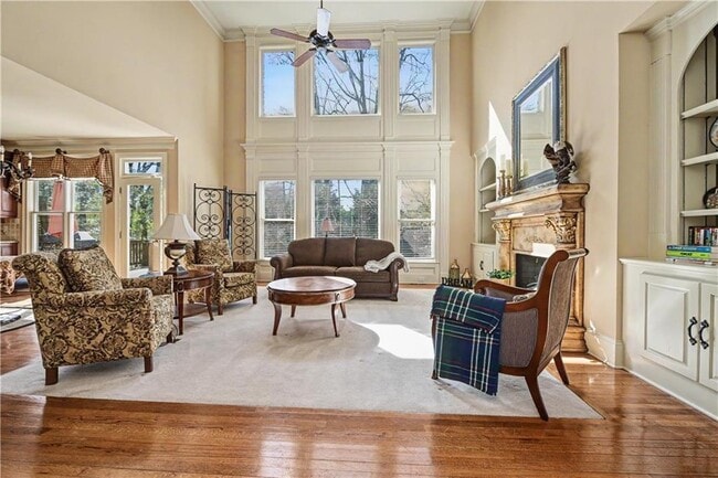 Building Photo - 4026 Palisades Main