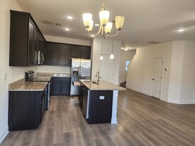 Building Photo - 1650 Bratton Ct