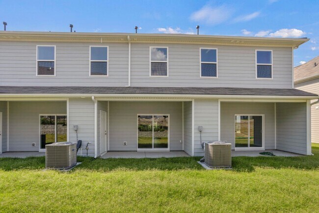 Building Photo - 2985 Mallard Dr