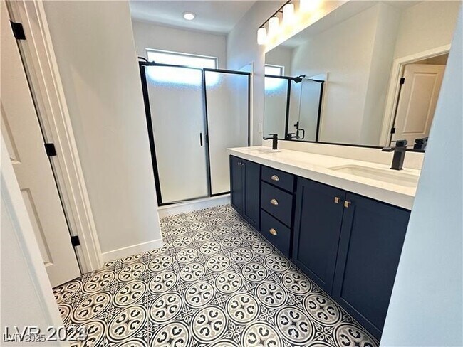 Building Photo - 11611 Earth Stone Ave