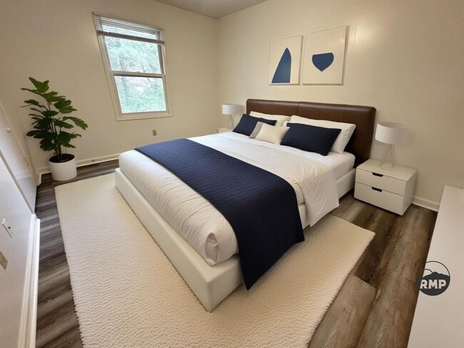 Building Photo - Fully Updated Duplex in Blacksburg