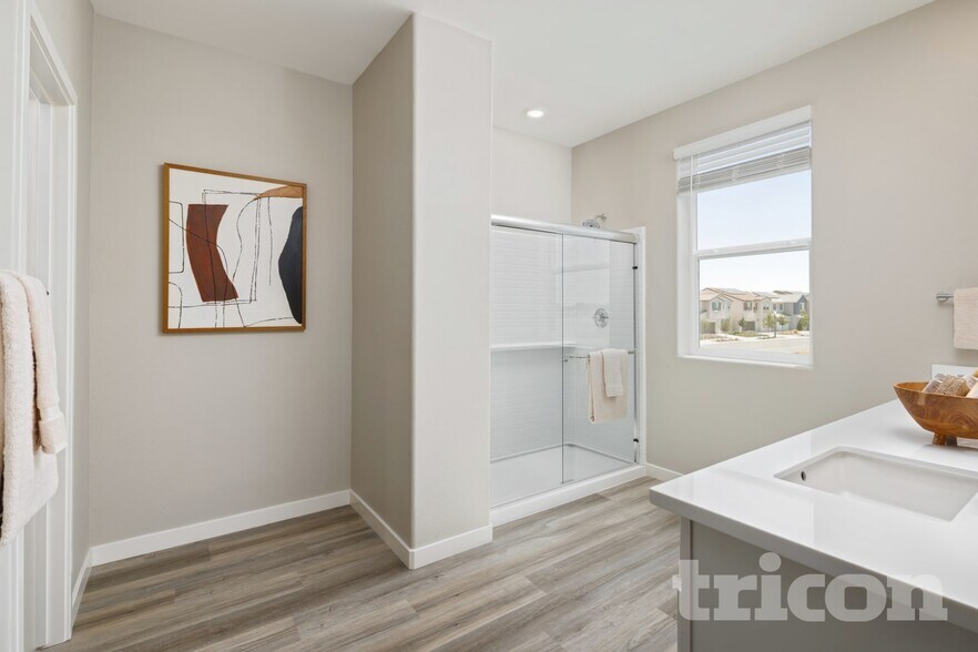 Building Photo - 8241 Perla Wy