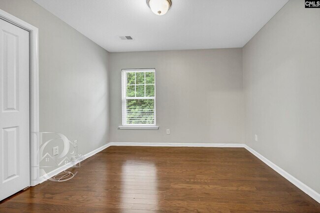 Building Photo - 328 Northwood St