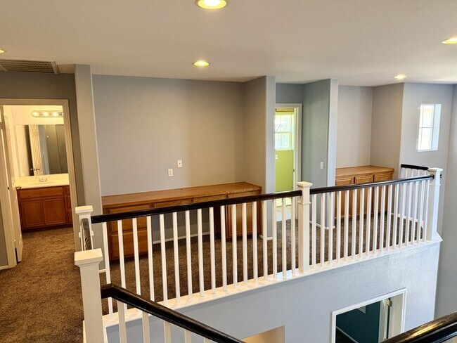 Building Photo - 31141 Old Trail Cir