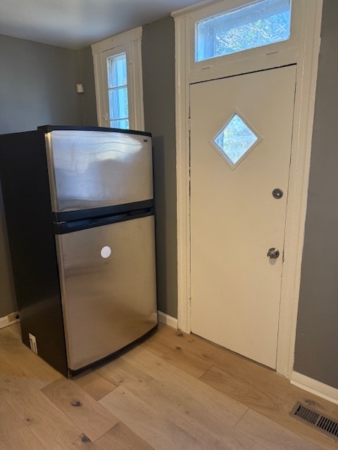 Building Photo - 2418 Baker St