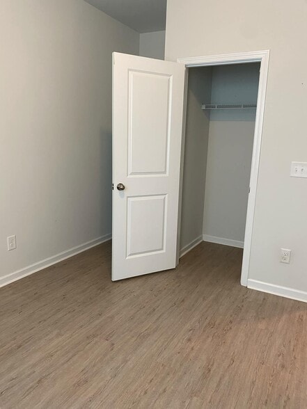 Downstairs Bedroom Closet - 9824 English Elm St