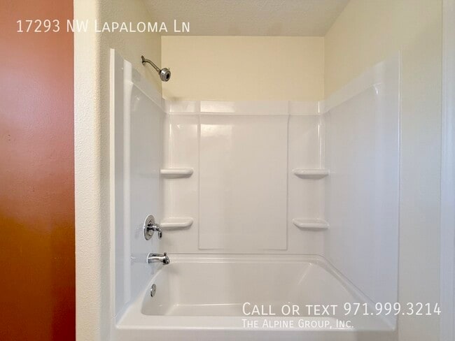 Building Photo - 17293 NW La Paloma Ln