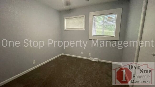 Building Photo - Charming 3-bedroom, 1-bath in Gladstone