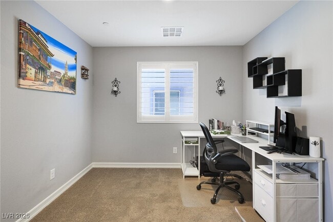 Building Photo - 4202 Lunar Cyn Ave