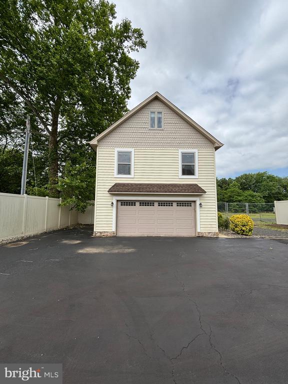 Building Photo - 28795 Old Village Rd