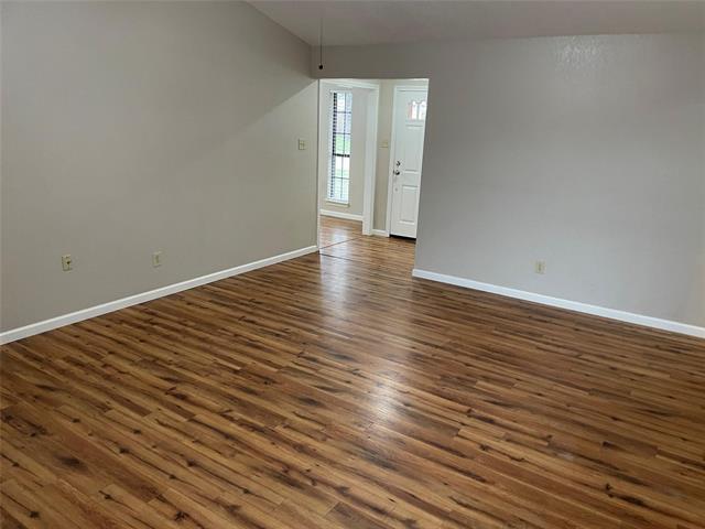 Building Photo - 1402 Sheppard Ln