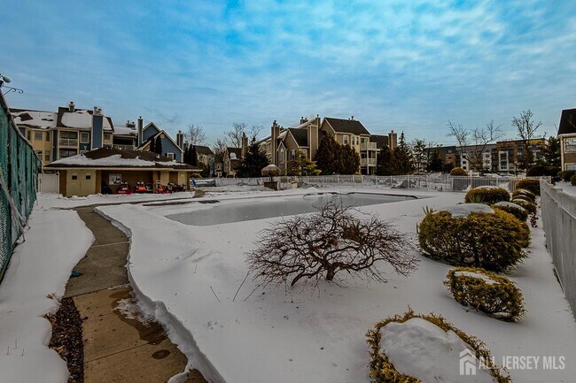 Building Photo - 236 Blew Ct