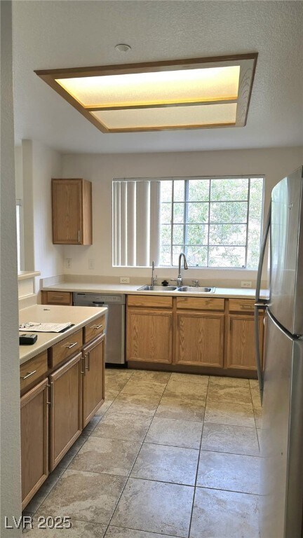 Building Photo - 830 Carnegie St