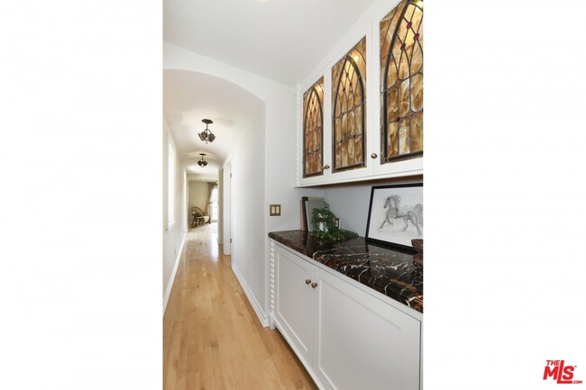 Building Photo - 1470 Westerly Terrace