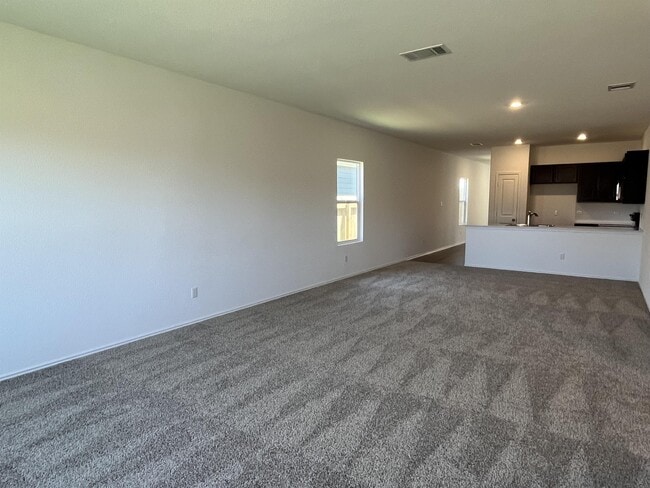 Building Photo - 312 Freshwater Dr