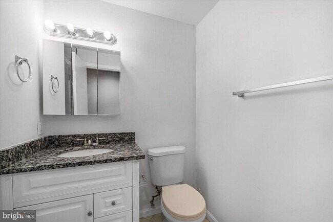 Building Photo - 10276 Arizona Cir