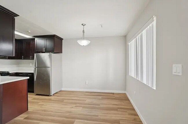 Building Photo - Chadron Apartment