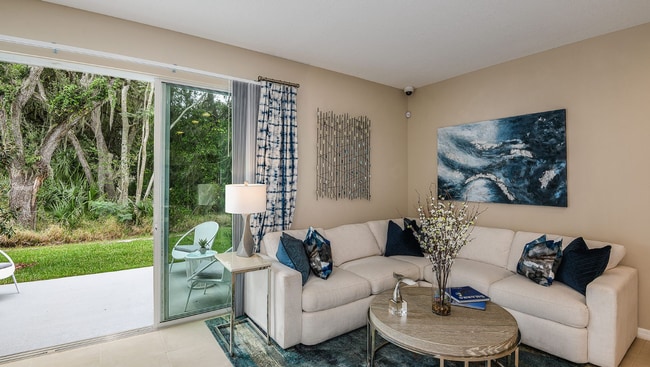 Building Photo - 6340 Willowside St