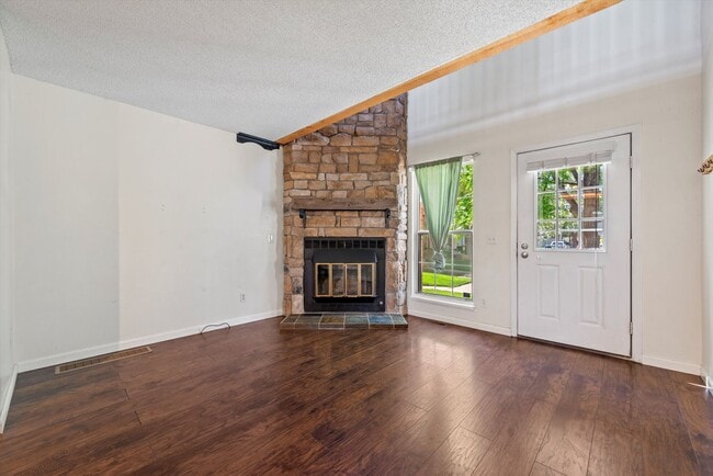 Building Photo - 1683 S Blackhawk Way