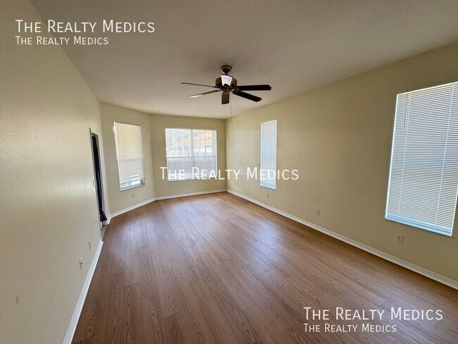 Building Photo - 7823 Fernleaf Dr