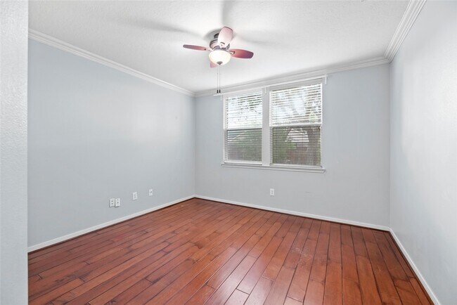 Building Photo - 16127 Spur Canyon Ct