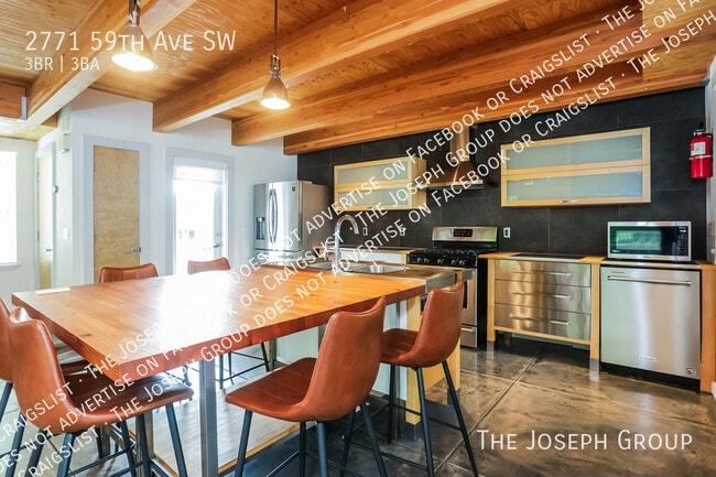 Building Photo - 2771 59th Ave SW