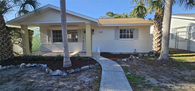 Primary Photo - 5145 17th Ave N