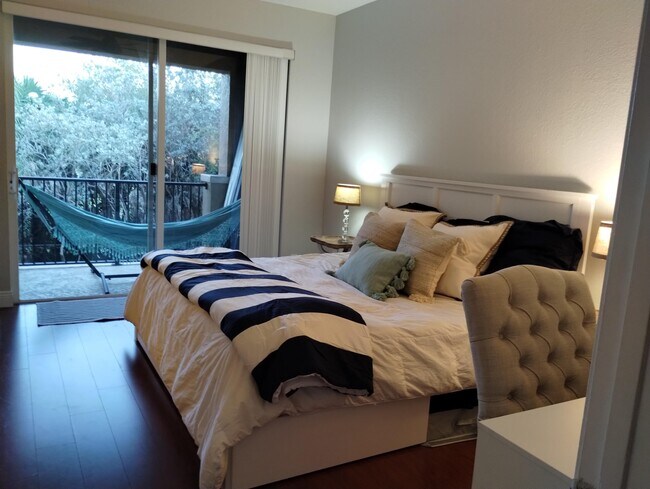 Building Photo - 2888 Hidden Hills Rd