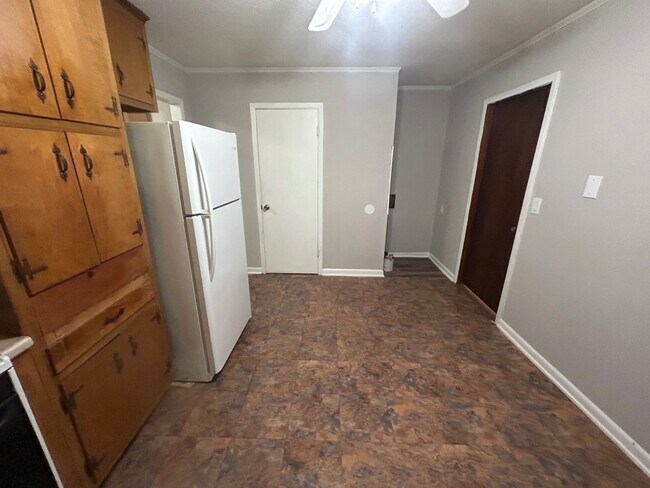 Building Photo - 1217 B Suber Street, Columbia, SC 29205