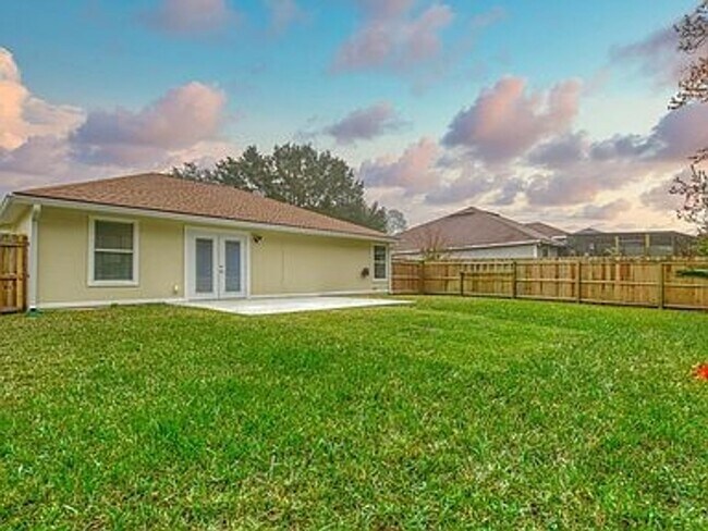 Building Photo - St Johns Rental