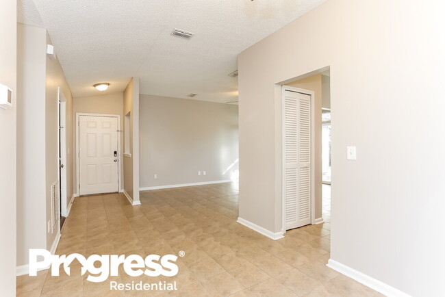 Building Photo - 888 Majestic Cypress Dr N