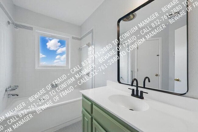 Building Photo - 1928 Oldgate Ln