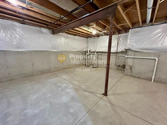 Building Photo - 5625 Burr Rdg Cir