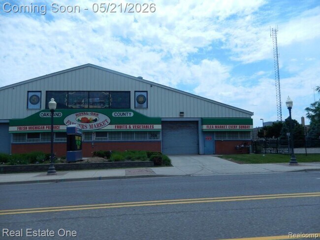 Building Photo - 101 Curry Ave