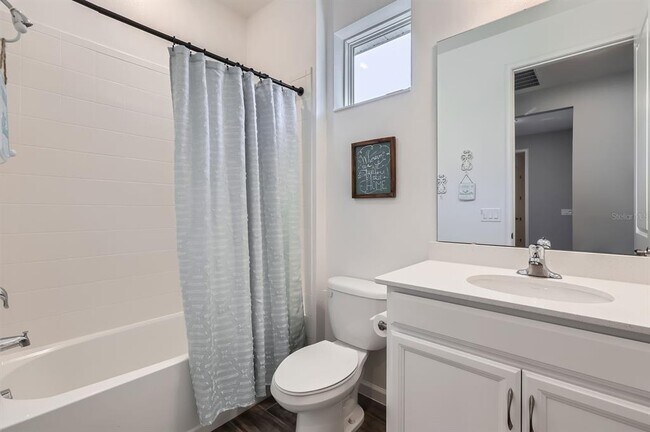 Building Photo - 2372 Sirena Ln