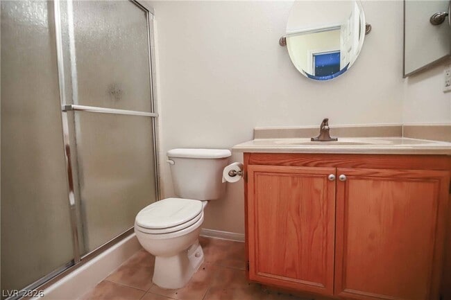 Building Photo - 240 Springtime St