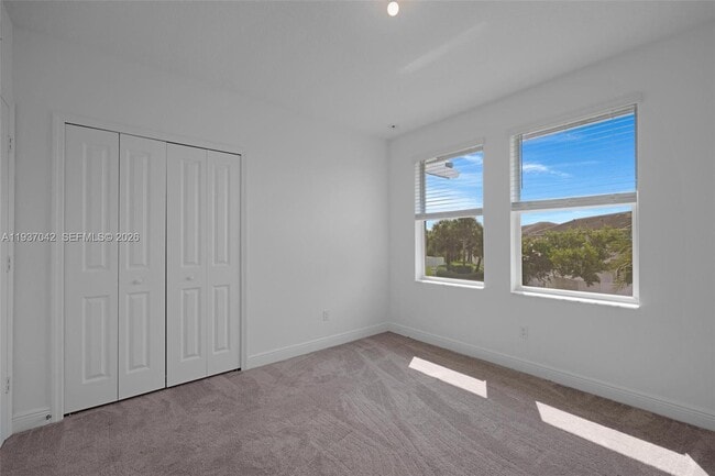 Building Photo - 4317 Lago Dr