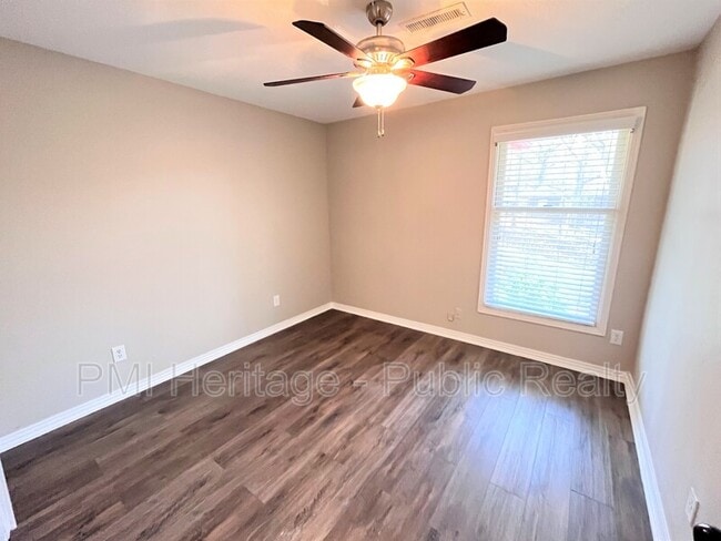 Building Photo - 57 Nantucket Dr