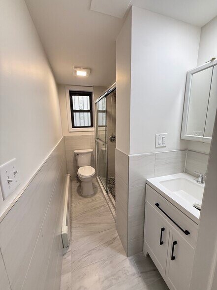 Building Photo - 1207 30th Dr
