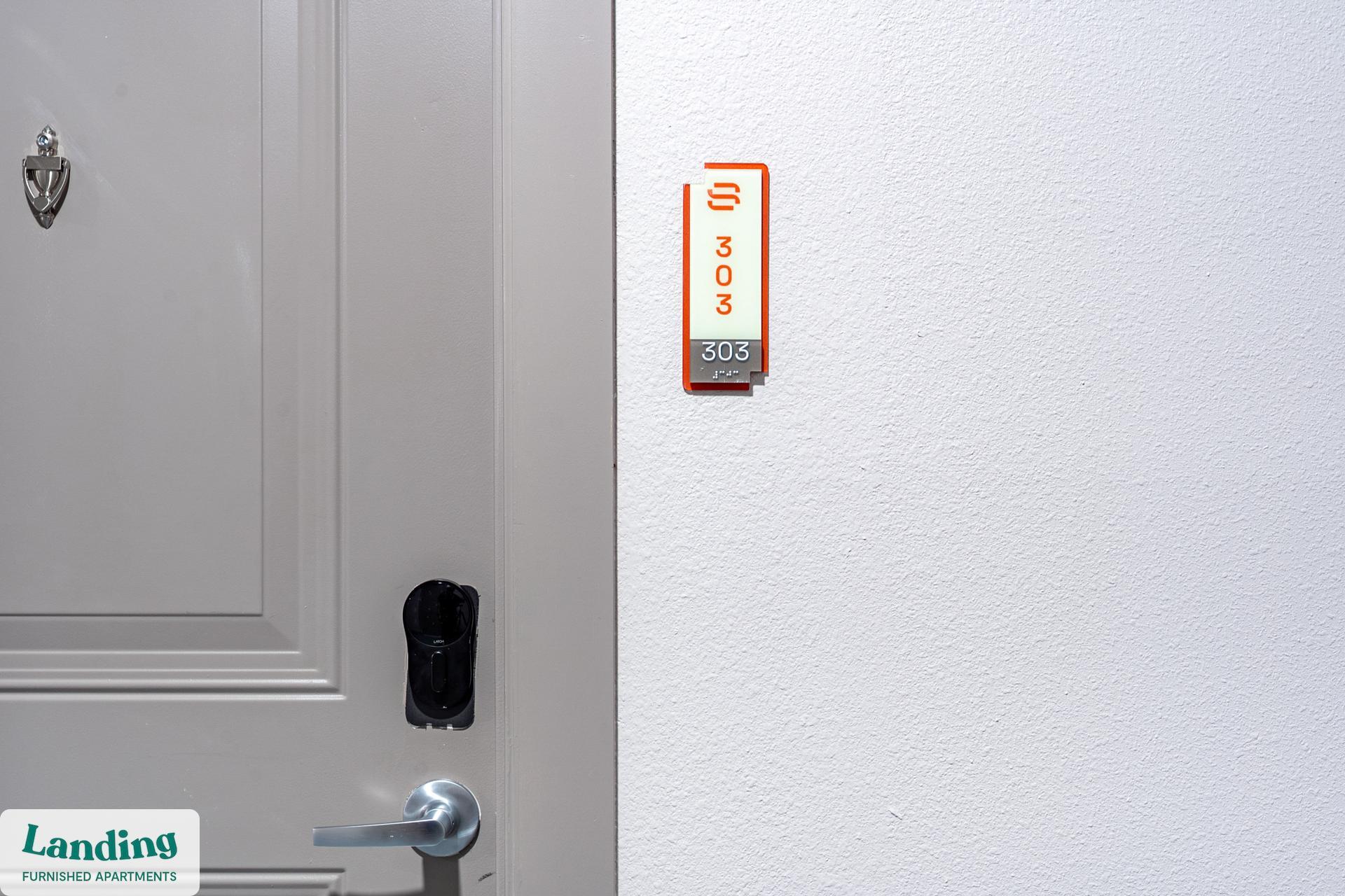 Building Photo - 1225 Utica Dr