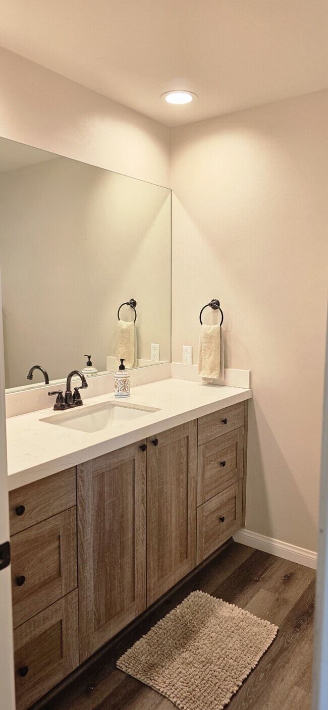 Building Photo - 8160 Palomar Ave